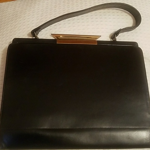 Purses - Picture 5 of 5